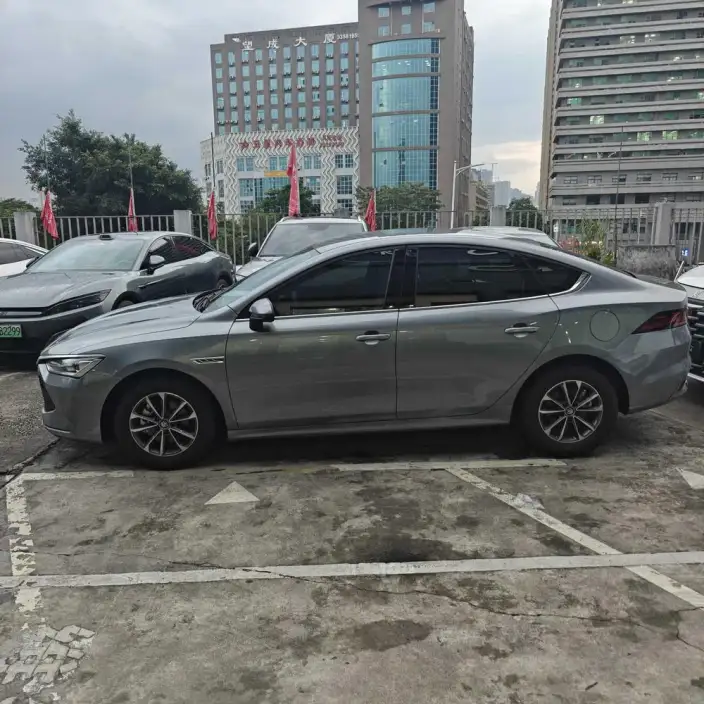 BYD Qin PLUS DM 2024 Model Honor Edition DM-i 55KM Leading Model