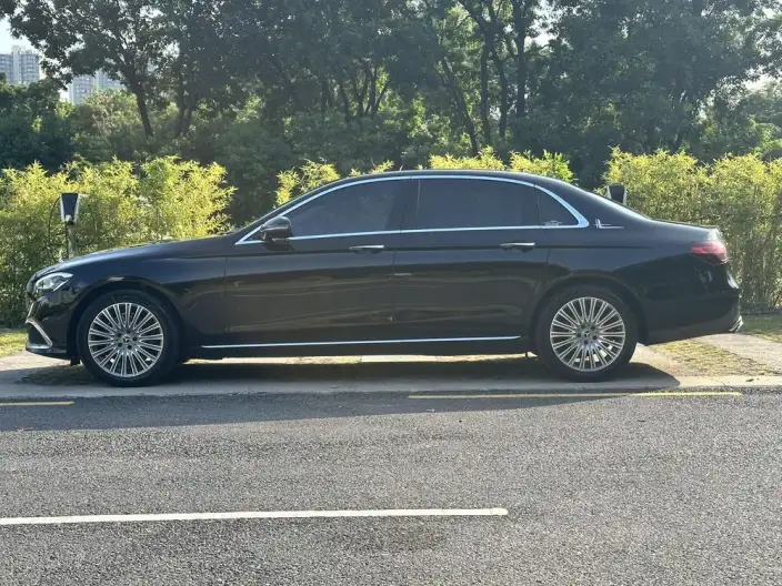 Mercedes-Benz E-Class 2022 Model Facelift E 300 L Fashion Model sedan