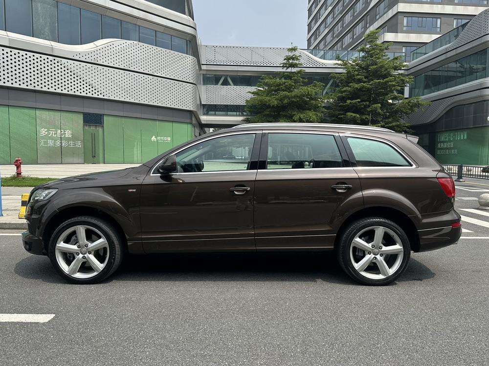 Audi Q7 2014 модификация 35 TFSI Спорт тип – фото 4