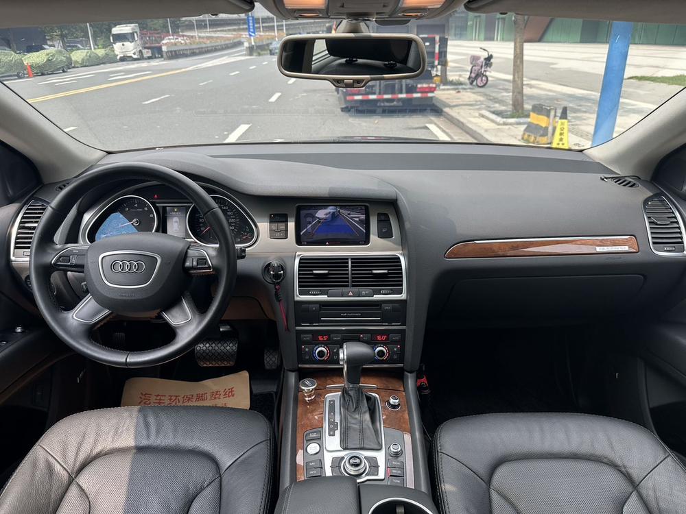Audi Q7 2014 модификация 35 TFSI Спорт тип – фото 14