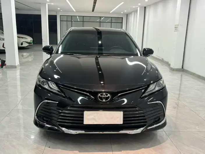 Toyota Camry 2023 Model 2.0G Deluxe Edition