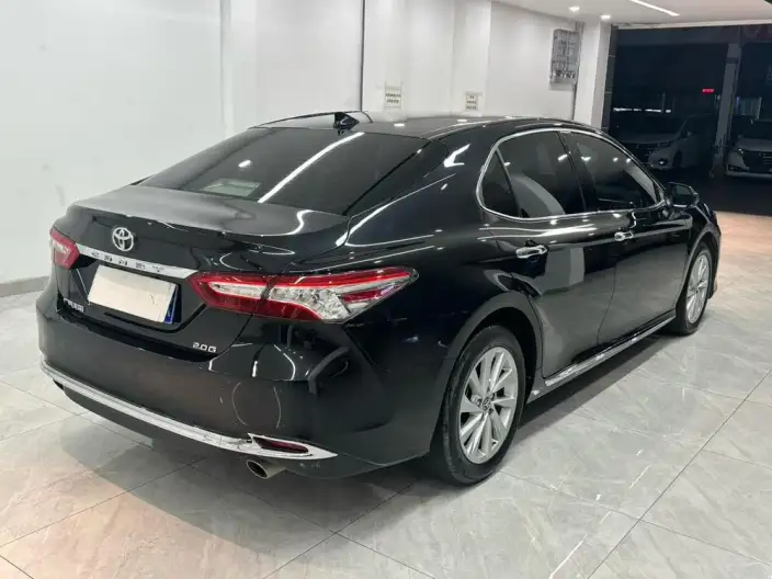 Toyota Camry 2023 Model 2.0G Deluxe Edition – фото 6