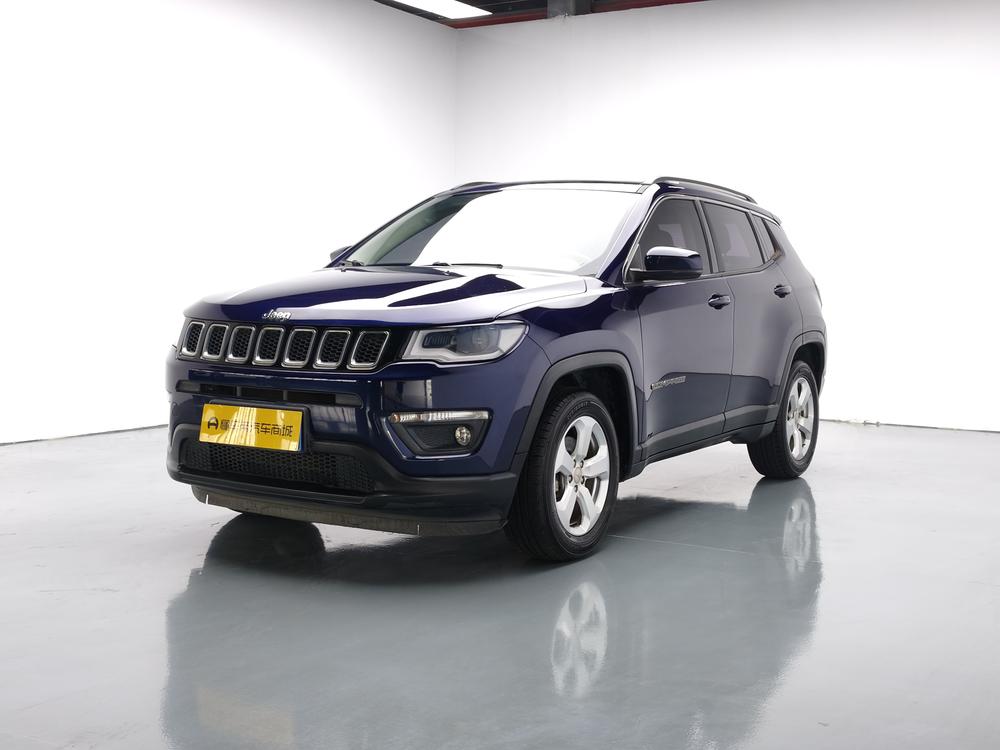 Jeep Compass 2019 220T Automatic Family Enjoyment – фото 1