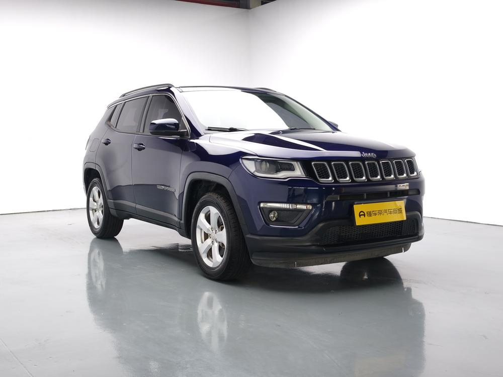 Jeep Compass 2019 220T Automatic Family Enjoyment – фото 3