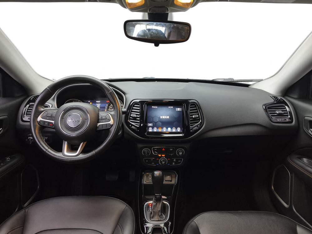 Jeep Compass 2019 220T Automatic Family Enjoyment – фото 14