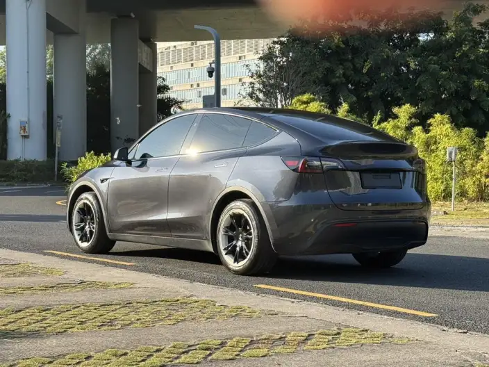 Model Y 2024 Model Rear-wheel drive version
