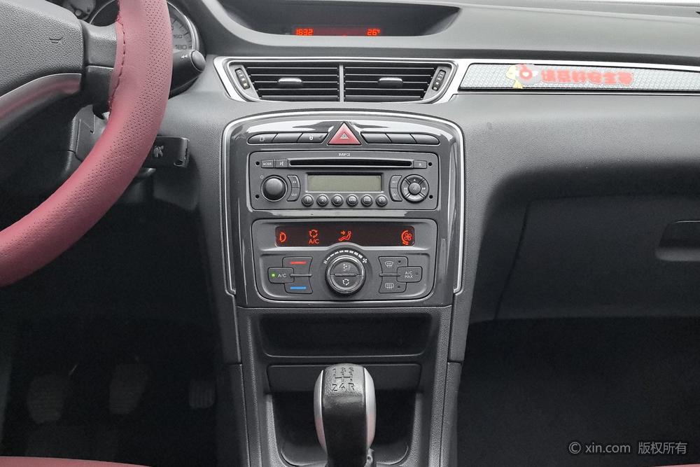 PEUGEOT 308 2013 модификация 1.6L Manual Fashion тип – фото 11
