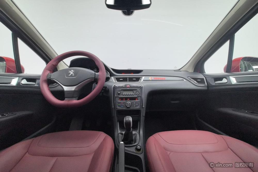 PEUGEOT 308 2013 модификация 1.6L Manual Fashion тип – фото 12