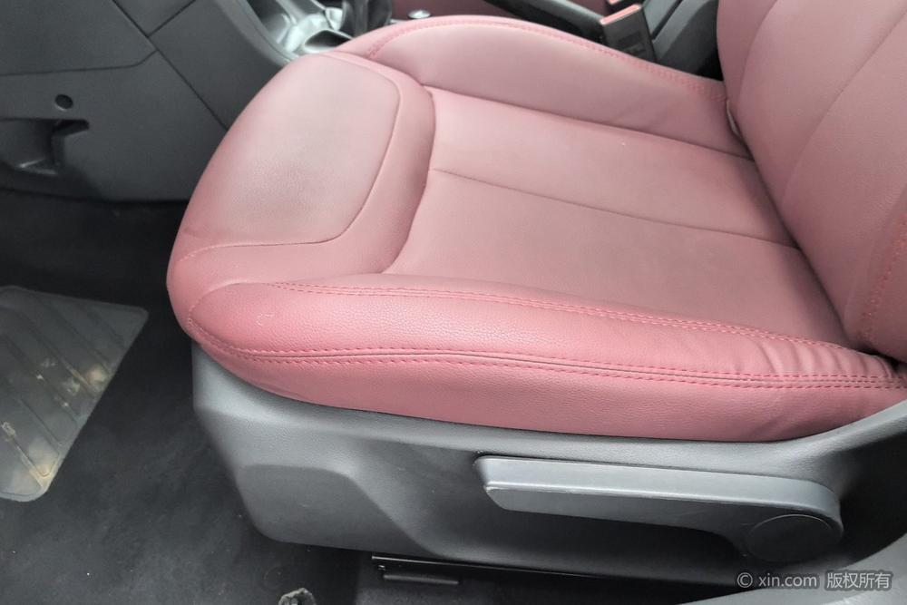 PEUGEOT 308 2013 модификация 1.6L Manual Fashion тип – фото 17