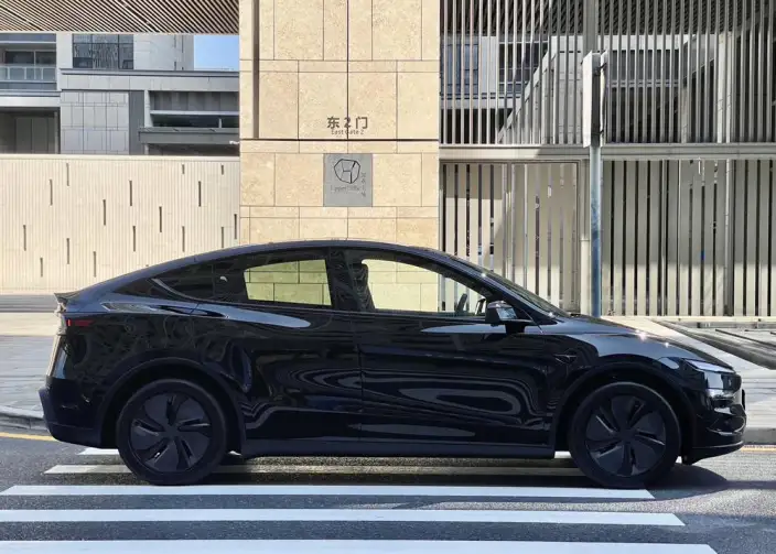 Model Y 2026 Model Long Battery Life Pro Rear-wheel drive version – фото 6