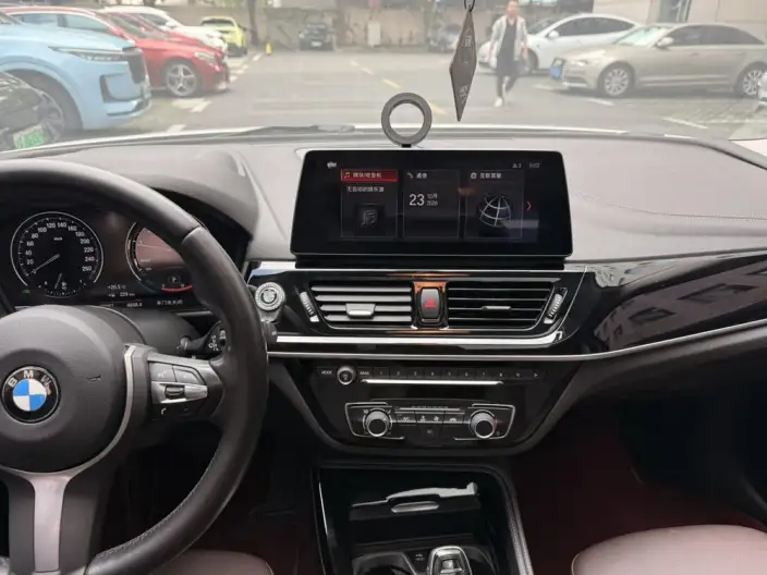 BMW 1 Series 2021 Model 120i M Sports Night Edition – фото 8