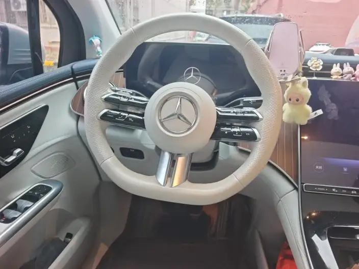 Mercedes-Benz EQE SUV 2023 Model EQE SUV 350 4MATIC Deluxe Edition – фото 7