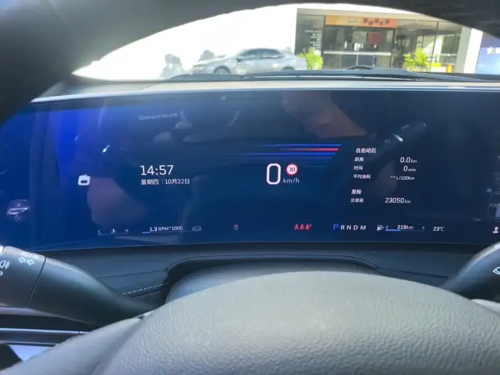 Cadillac XT4 2024 Model 28T 2WD Noble Model – фото 6
