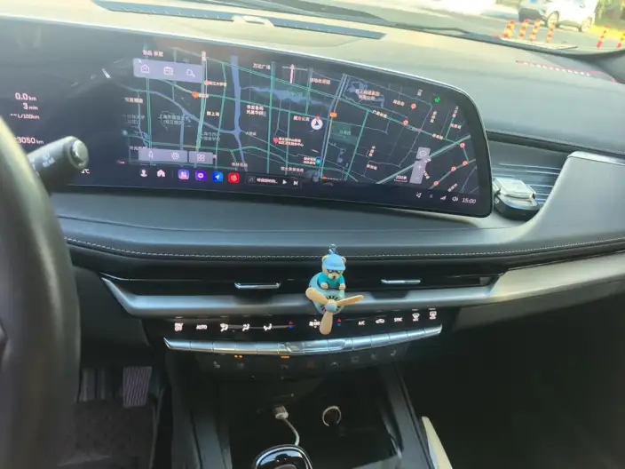 Cadillac XT4 2024 Model 28T 2WD Noble Model – фото 8