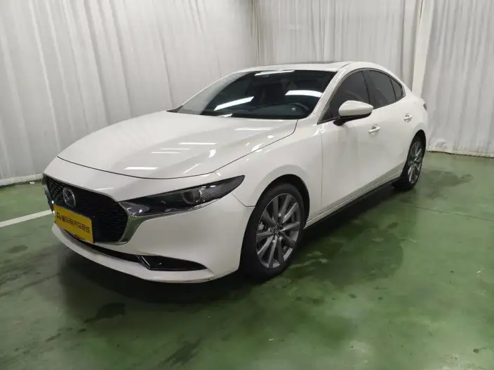 Mazda3 Axela 2022 Model 2.0L Automatic Zhi Ya Edition – фото 1