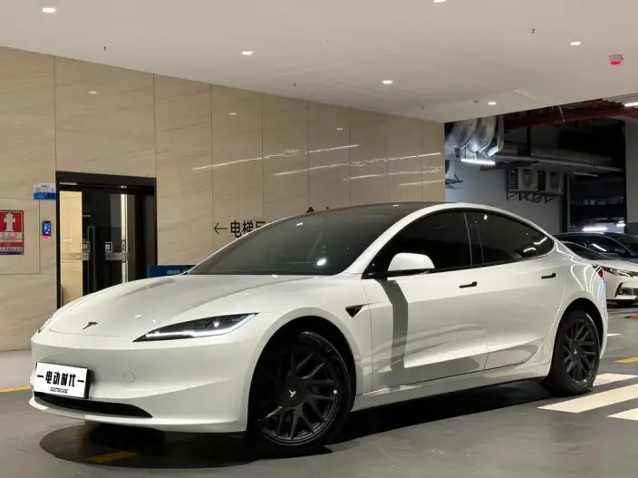 Model 3 2025 Model Long Battery Life Pro Rear-wheel drive version