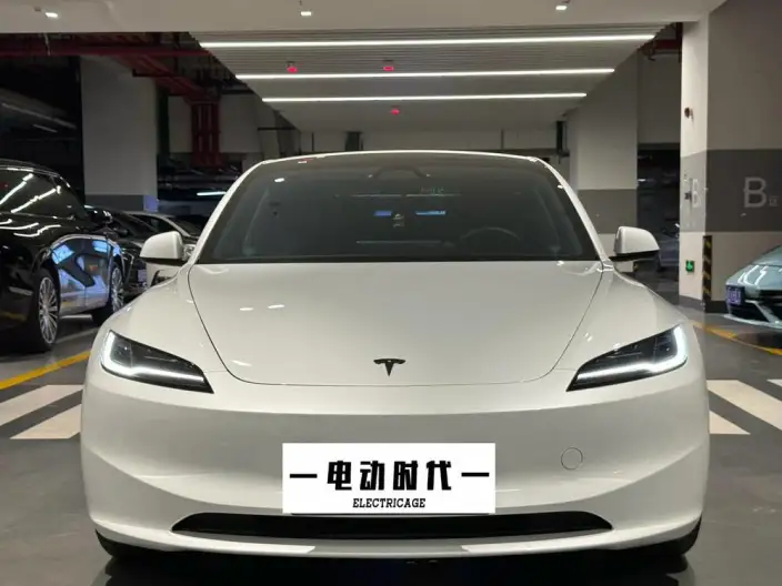 Model 3 2025 Model Long Battery Life Pro Rear-wheel drive version