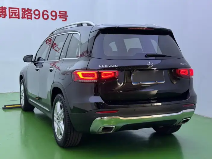 Mercedes-Benz GLB 2023 Model GLB 220 Dynamic Model