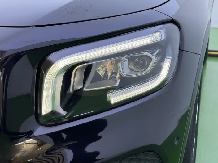 Mercedes-Benz GLB 2023 Model GLB 220 Dynamic Model – фото 9
