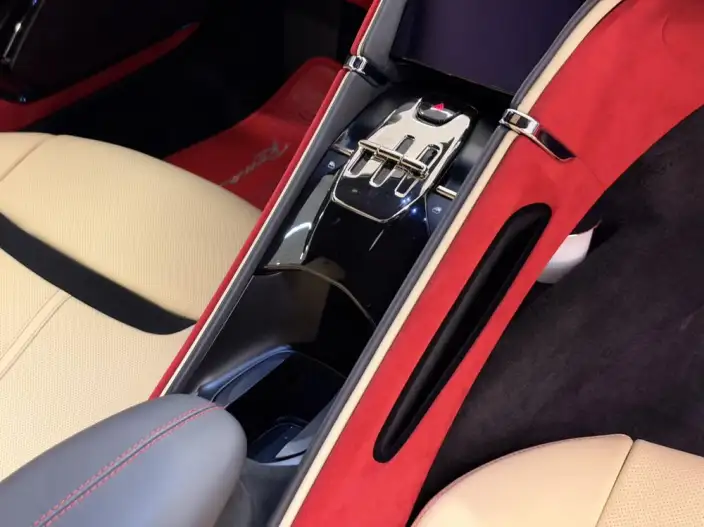 Ferrari Roma 2020 Model 3.9T V8 – фото 9