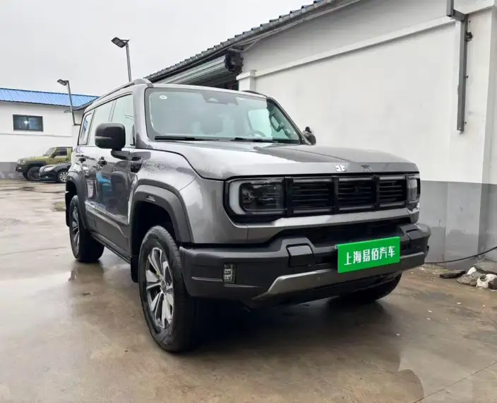 BAIC BJ40 2024 Model City Hunter Edition 2.0T Automatic 4WD Supreme Model – фото 3