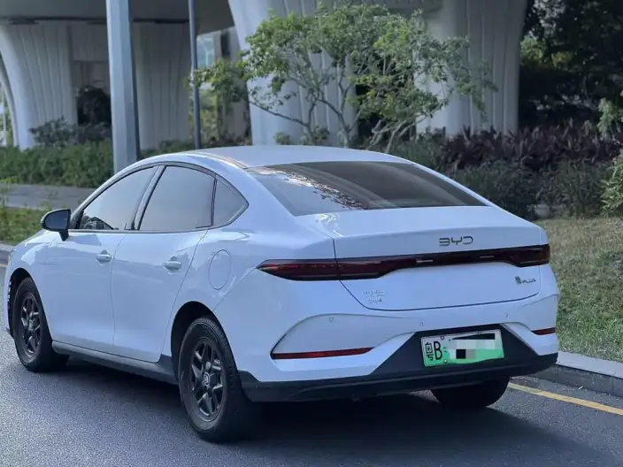 BYD Qin PLUS DM 2025 Model Smart Driving Edition DM-i 55KM Leading Model – фото 5