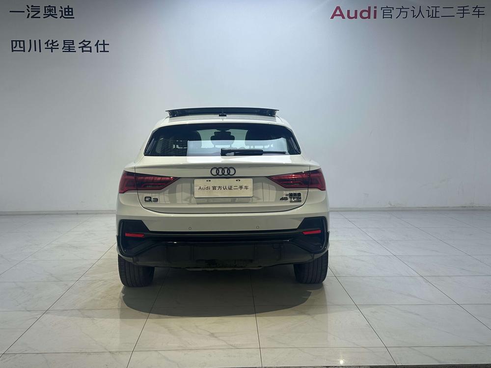 AUDI Q3 Sportback 2023 45 TFSI quattro Luxury – фото 3