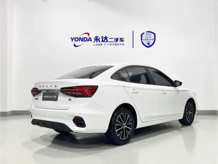 Roewe i5 2021 Model 1.5L CVT Platinum edition – фото 5