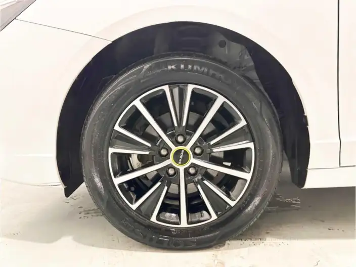 Roewe i5 2021 Model 1.5L CVT Platinum edition – фото 9