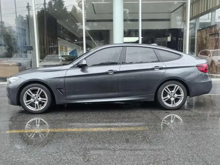 BMW 3 Series Gran Turismo 2020 Model 320i M Sports Set