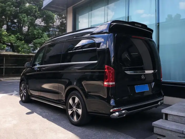Mercedes-Benz V-Class 2022 Model V 260 L Long wheelbase Premium Edition