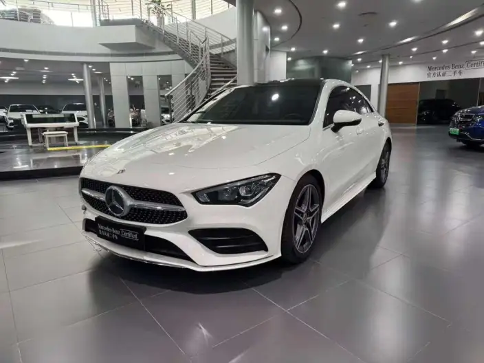 Mercedes-Benz CLA Imported 2022 Model Facelift CLA 200 Five-door Hunting sports car