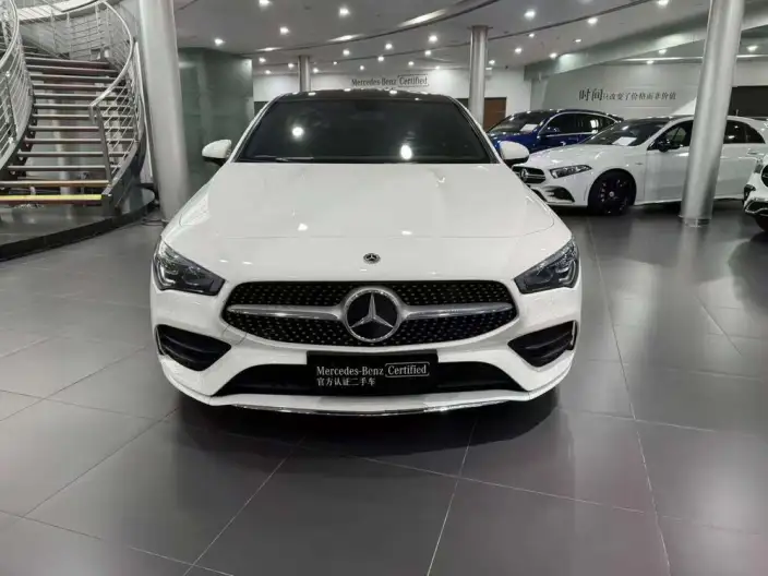 Mercedes-Benz CLA Imported 2022 Model Facelift CLA 200 Five-door Hunting sports car