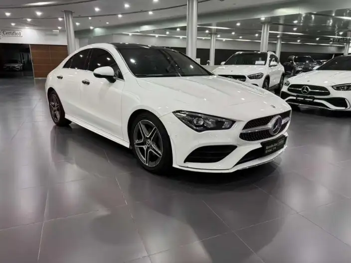 Mercedes-Benz CLA Imported 2022 Model Facelift CLA 200 Five-door Hunting sports car