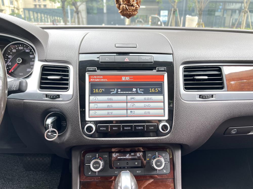 Volkswagen Touareg 2014 модификация 3.0TSI New Rapid Edition – фото 10