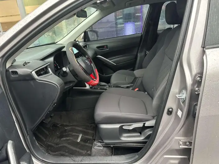 Toyota Corolla Cross 2023 Model 2.0L CVT Pioneer Edition – фото 9