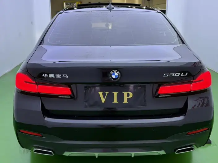 BMW 5 Series 2022 Model 530Li Leading Model M Sports Set – фото 5