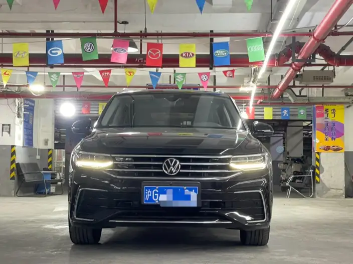 Volkswagen Tiguan L 2023 Model 330TSI 2WD R-Line Enjoy the version more