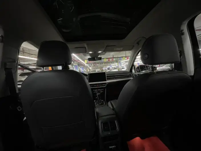 Volkswagen Tiguan L 2023 Model 330TSI 2WD R-Line Enjoy the version more – фото 5