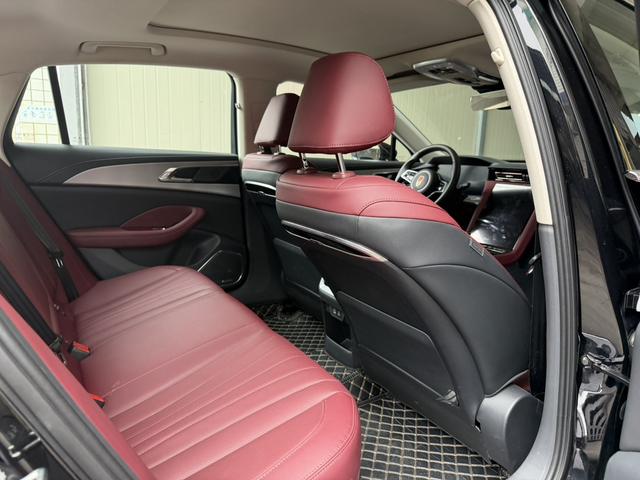 Hongqi H5 2023 2.0T Automatic Connected Qixiang – фото 6