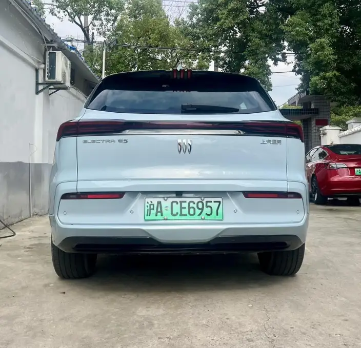 BUICK E5 2023 Model Zhen Xiang Standard battery life version – фото 5