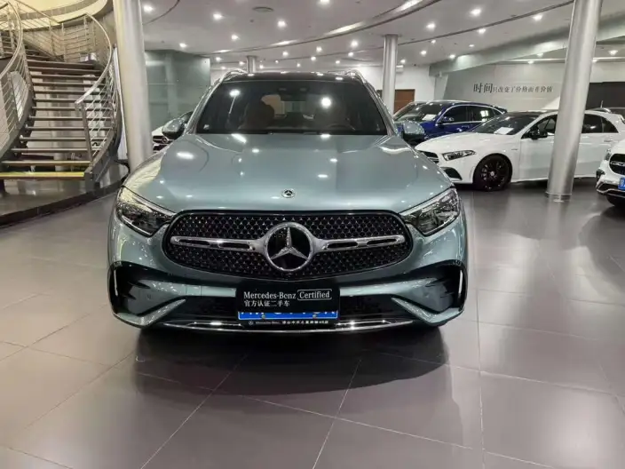 Mercedes-Benz GLC 2024 Model GLC 300 L 4MATIC Luxury Model 5 seat – фото 2
