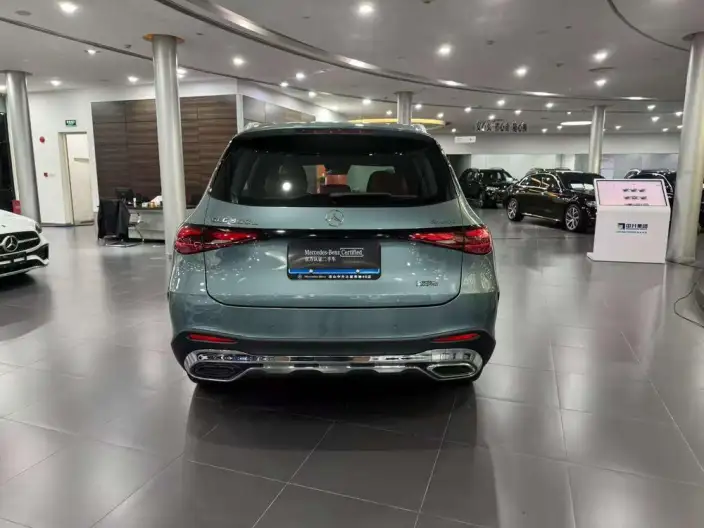 Mercedes-Benz GLC 2024 Model GLC 300 L 4MATIC Luxury Model 5 seat – фото 6