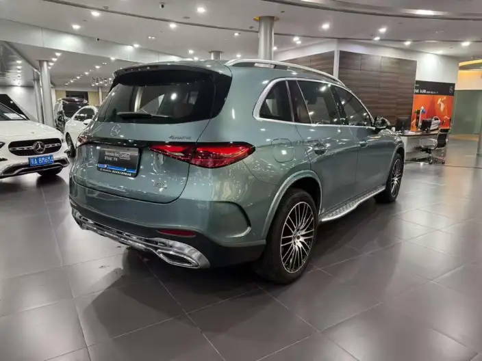 Mercedes-Benz GLC 2024 Model GLC 300 L 4MATIC Luxury Model 5 seat – фото 7