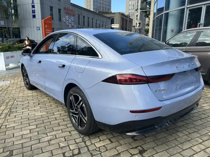 Roewe D7 EV 2023 Model 610 Rear Drive Ultimate Edition – фото 5