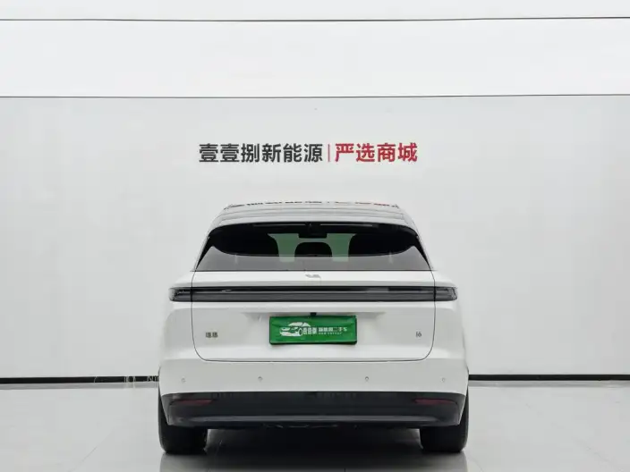 Li Auto i6 2025 Model 2WD Standard Edition – фото 3