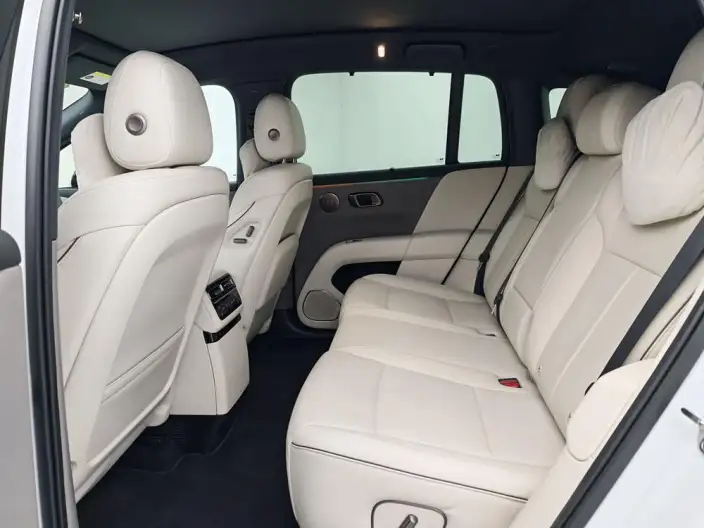 Li Auto i6 2025 Model 2WD Standard Edition – фото 10