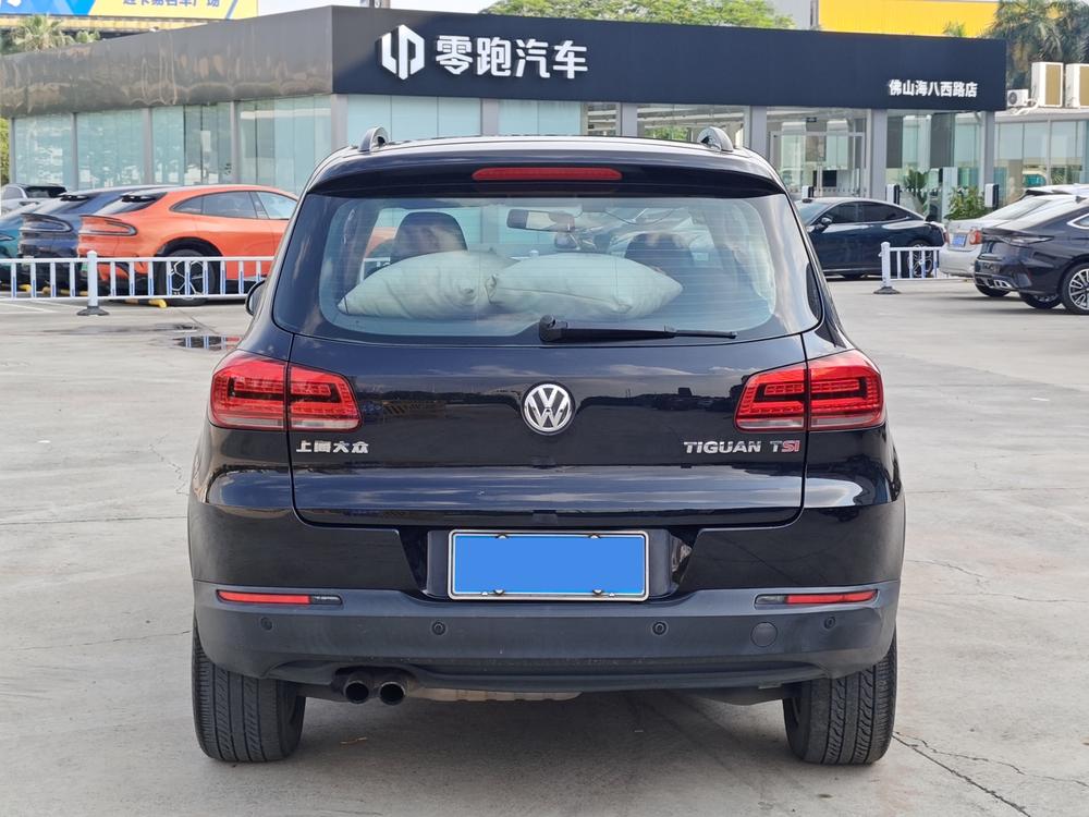 Volkswagen Tiguan 2013 модификация 1.8TSI автоматическое 2WD Comfort Edition – фото 5