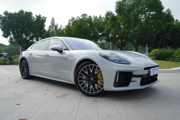 Panamera E-Hybrid 2025 Model Panamera 4 E-Hybrid Executive Extended Edition 2.9T