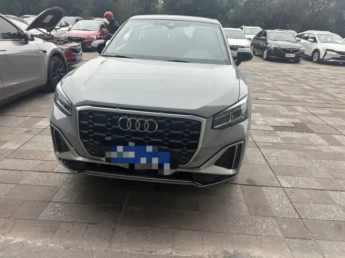 AUDI Q2L 2022 Model 35 TFSI Fashion Dynamic Model – фото 2